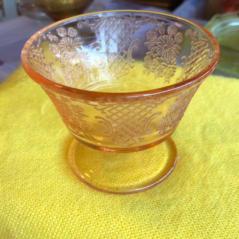 Vintage pink Depression glass sherbet dish